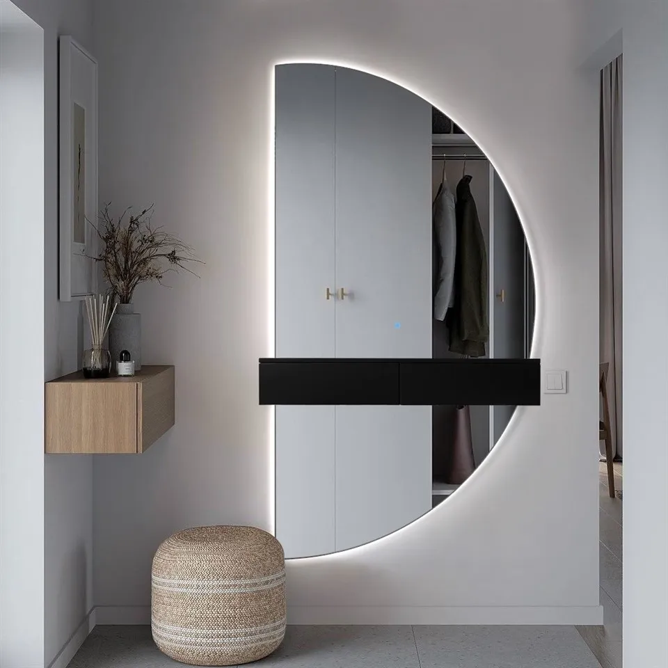 Scáthán LED saincheaptha